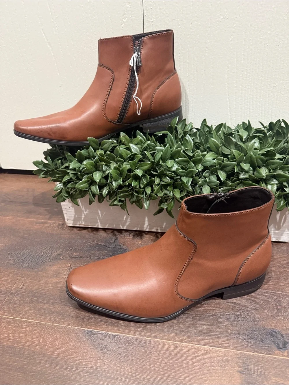 Calvin Klein Men's Brown Leather Beck Ankle Boots - Classic Zip Side Size 8 NWT